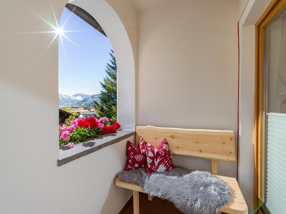 Apart Romana Mayrhofen Luaran gambar